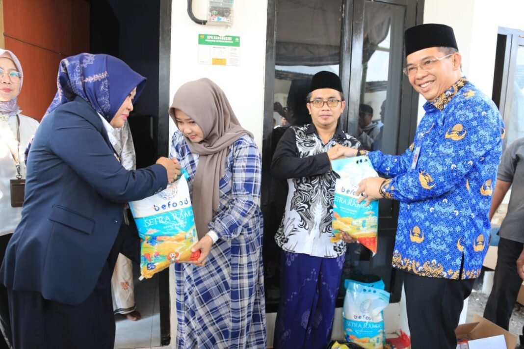 Wali Kota dan Wawali Probolinggo Jenguk Korban Ambruk Musala Ponpes Al Khoziny